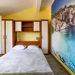 Ribarevi - Three Bedroom With Terrace And Sea View * 마카르스카