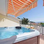 아파트 Ribarevi - Three Bedroom With Terrace And Sea View 마카르스카