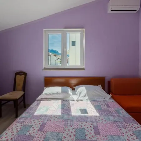 Ribarevi - Three Bedroom With Terrace And Sea View Lägenhet *