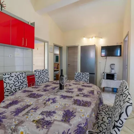 Ribarevi - Three Bedroom With Terrace And Sea View Lägenhet Makarska