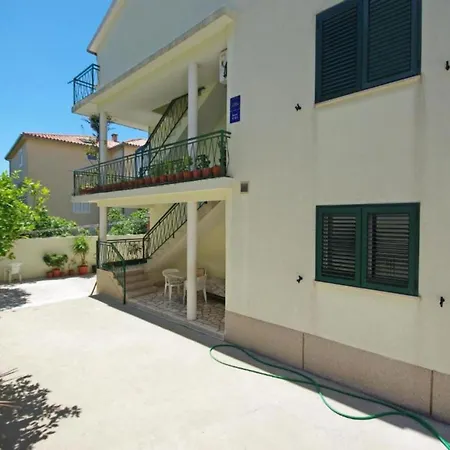 아파트 Ribarevi - Three Bedroom With Terrace And Sea View *