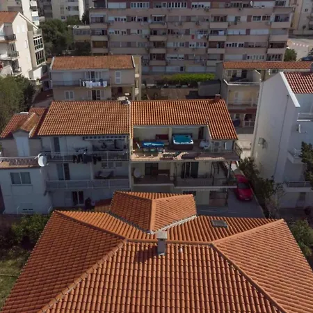 아파트 Ribarevi - Three Bedroom With Terrace And Sea View *